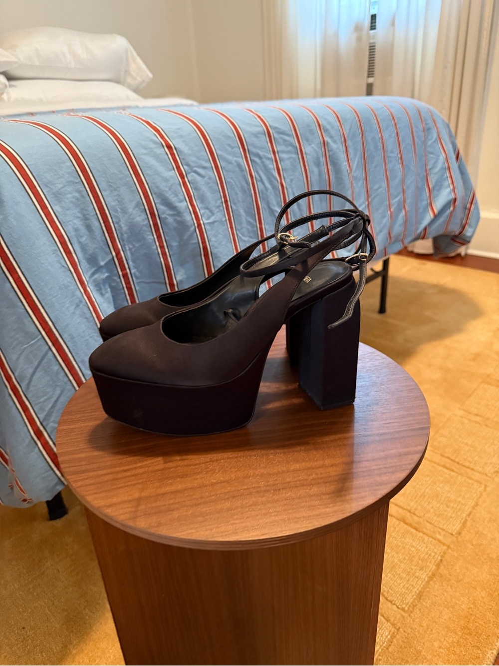 ZARA Black Platform Mary Jane Heels